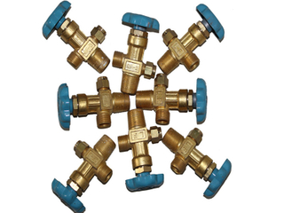 Soupape de sécurité spéciale pour machines de moulage sous pression